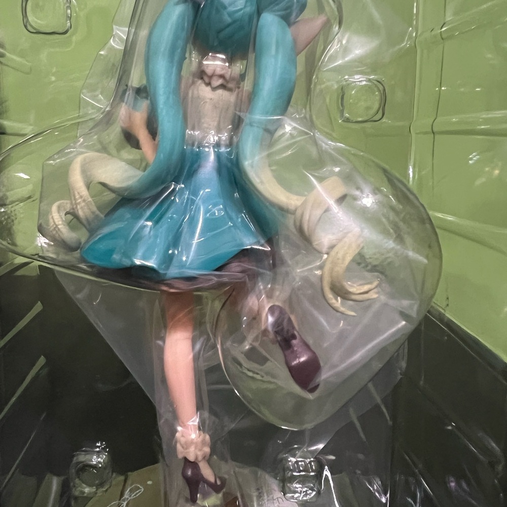 Hatsune Miku figure - Picture 3 of 3